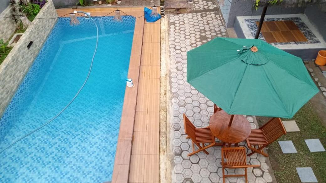 Villa Dhanty Bogor Exteriör bild